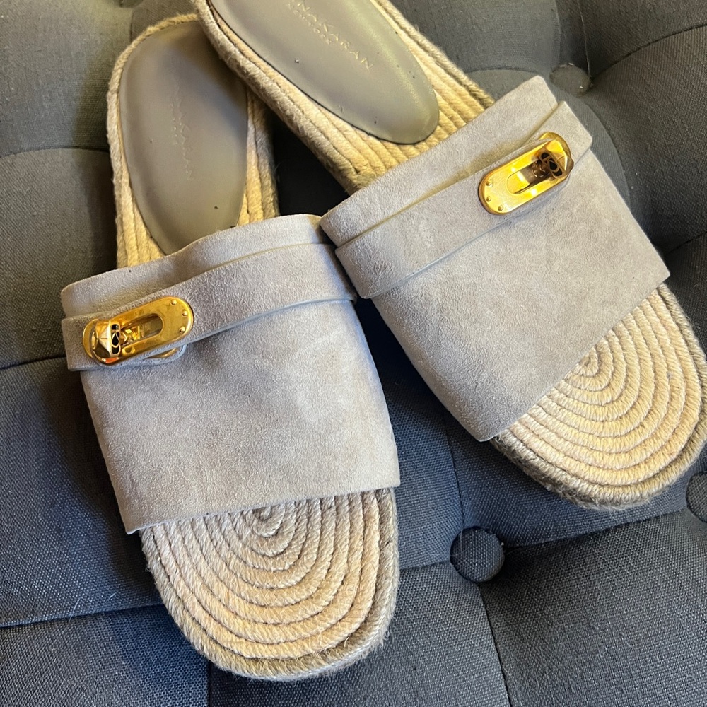 Donna Karan New York
Taci Slip-On Turnbuckle Slide Sandals